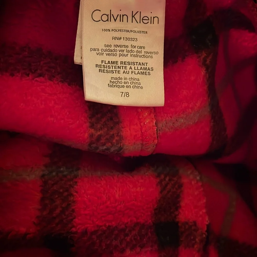 Calvin Klein soft comfy size 7 - 8 fleece pajama PJ sleep pants red black EUC